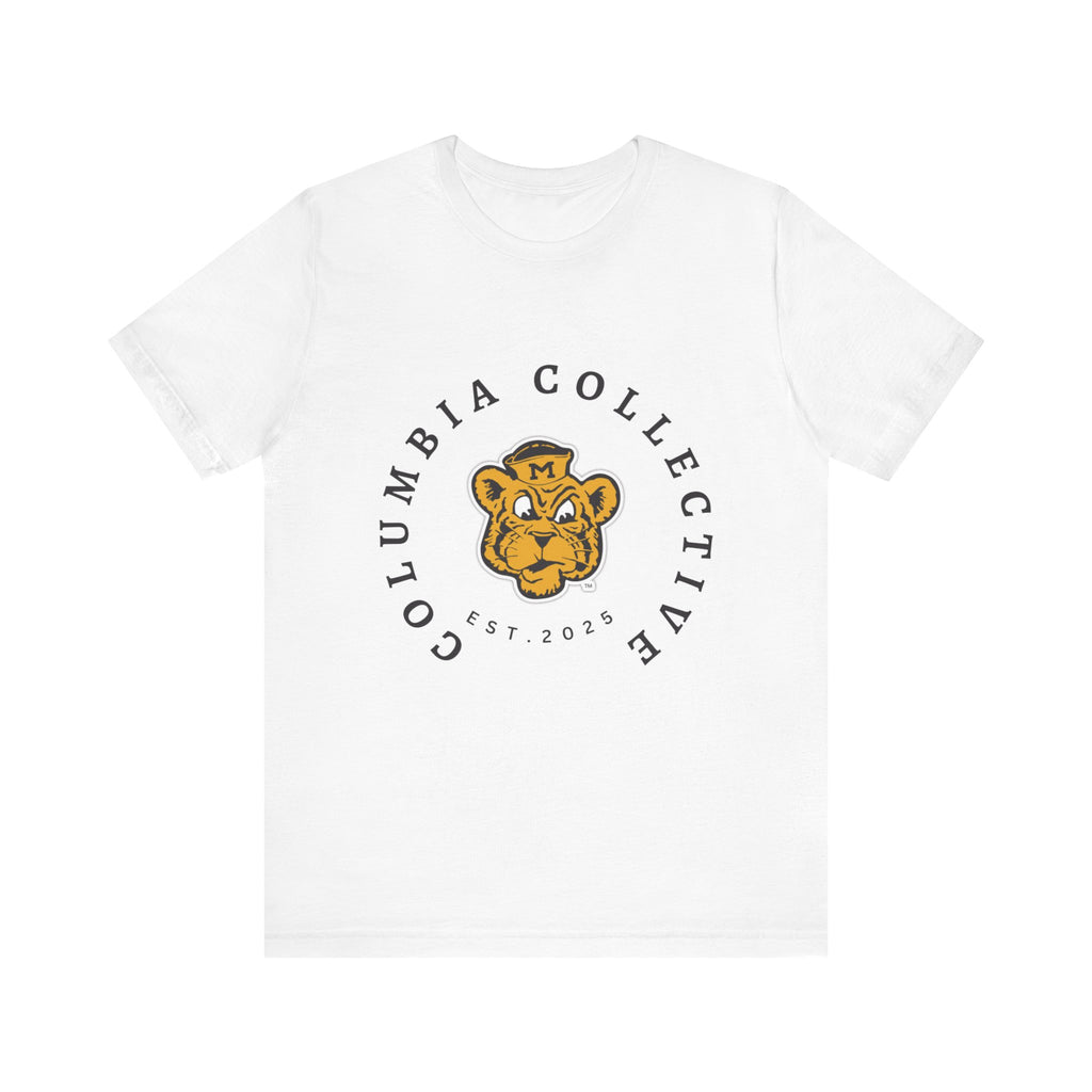 Columbia Collective Graphic Tee - Casual Unisex Jersey Short Sleeve Shirt, College Spirit Wear, Everyday Comfort, Great Gift for Students