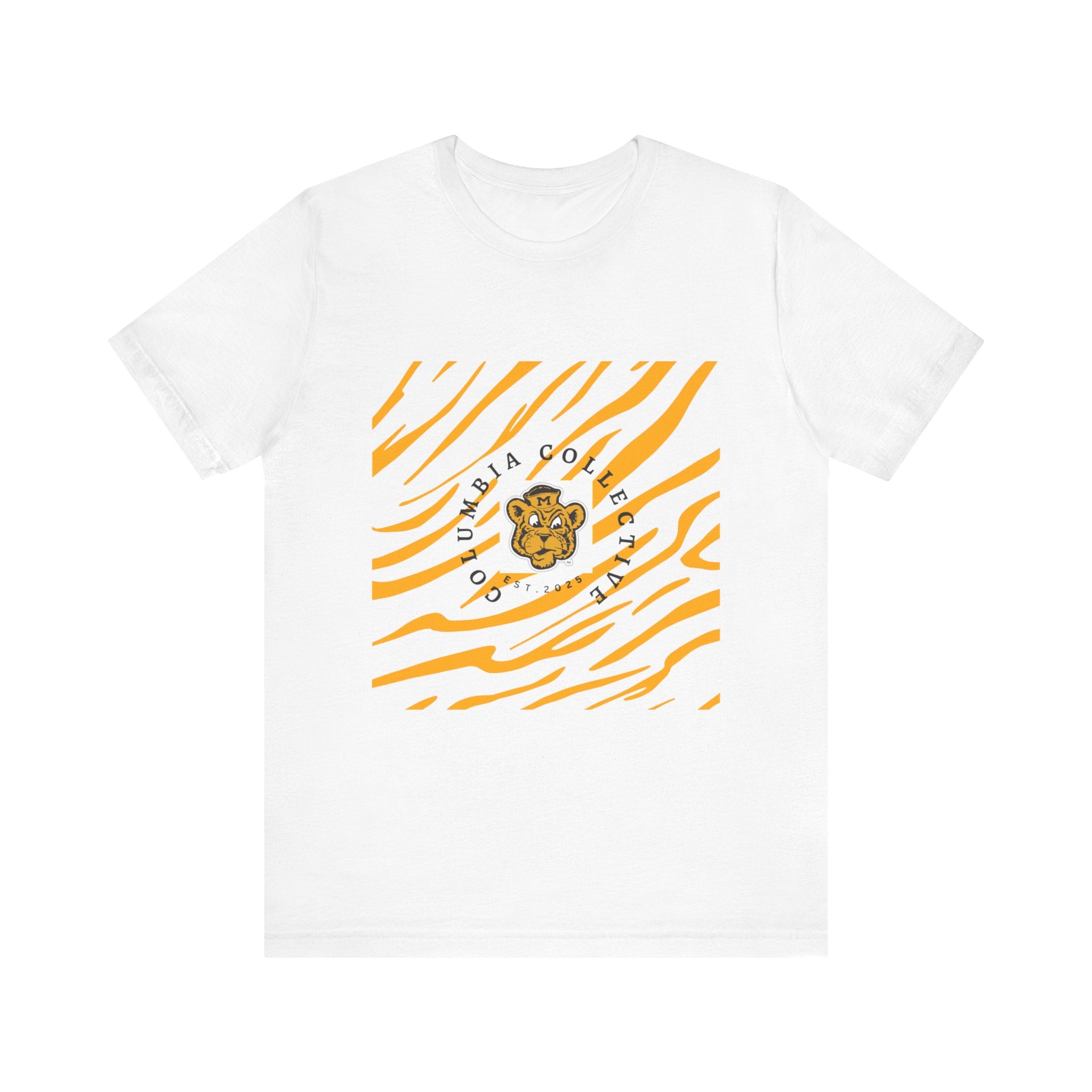 Cute Tiger Graphic Tee, Unisex Short Sleeve Shirt, Animal Lover Gift, Summer Wear, Fun Casual Top, Birthday Present
