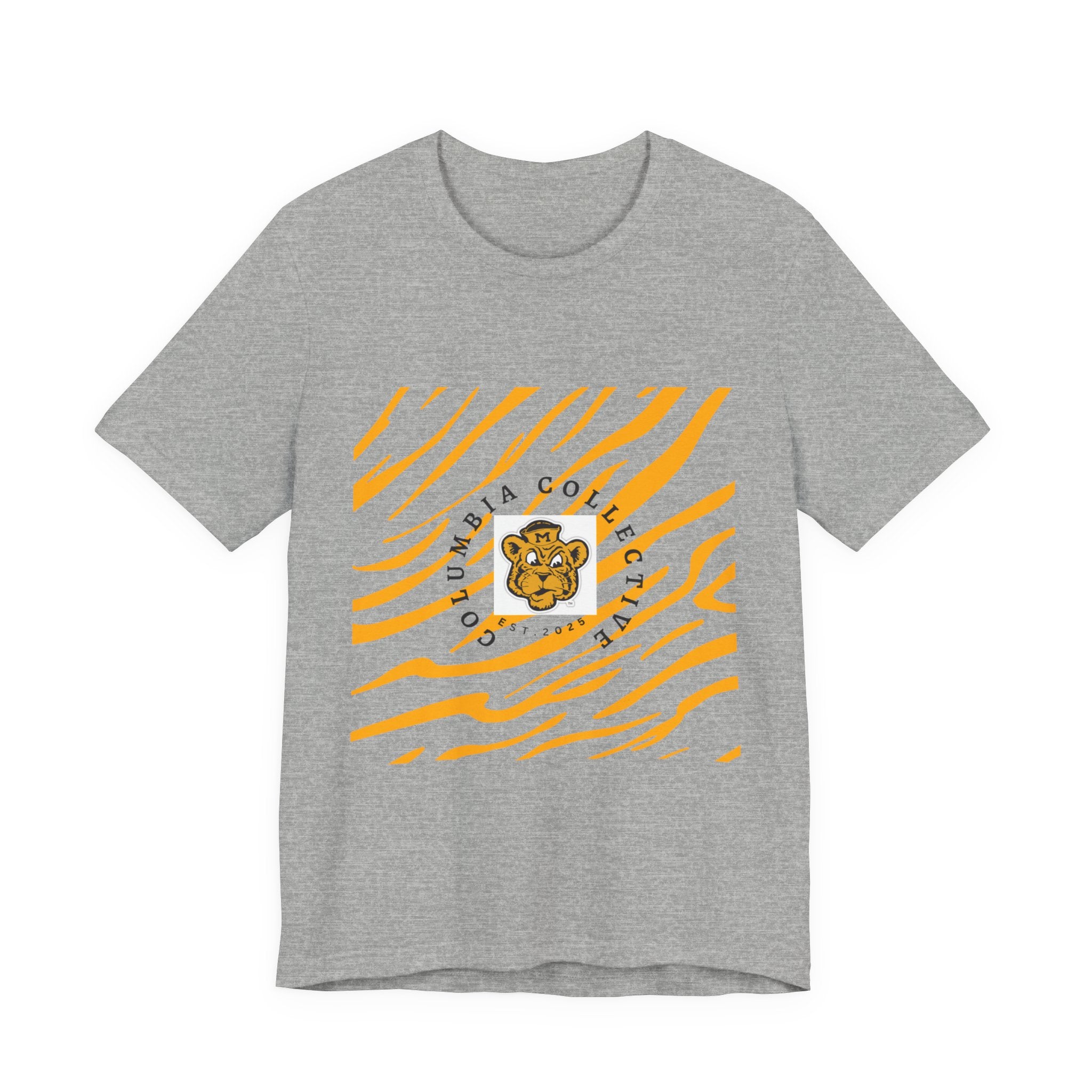 Cute Tiger Graphic Tee, Unisex Short Sleeve Shirt, Animal Lover Gift, Summer Wear, Fun Casual Top, Birthday Present