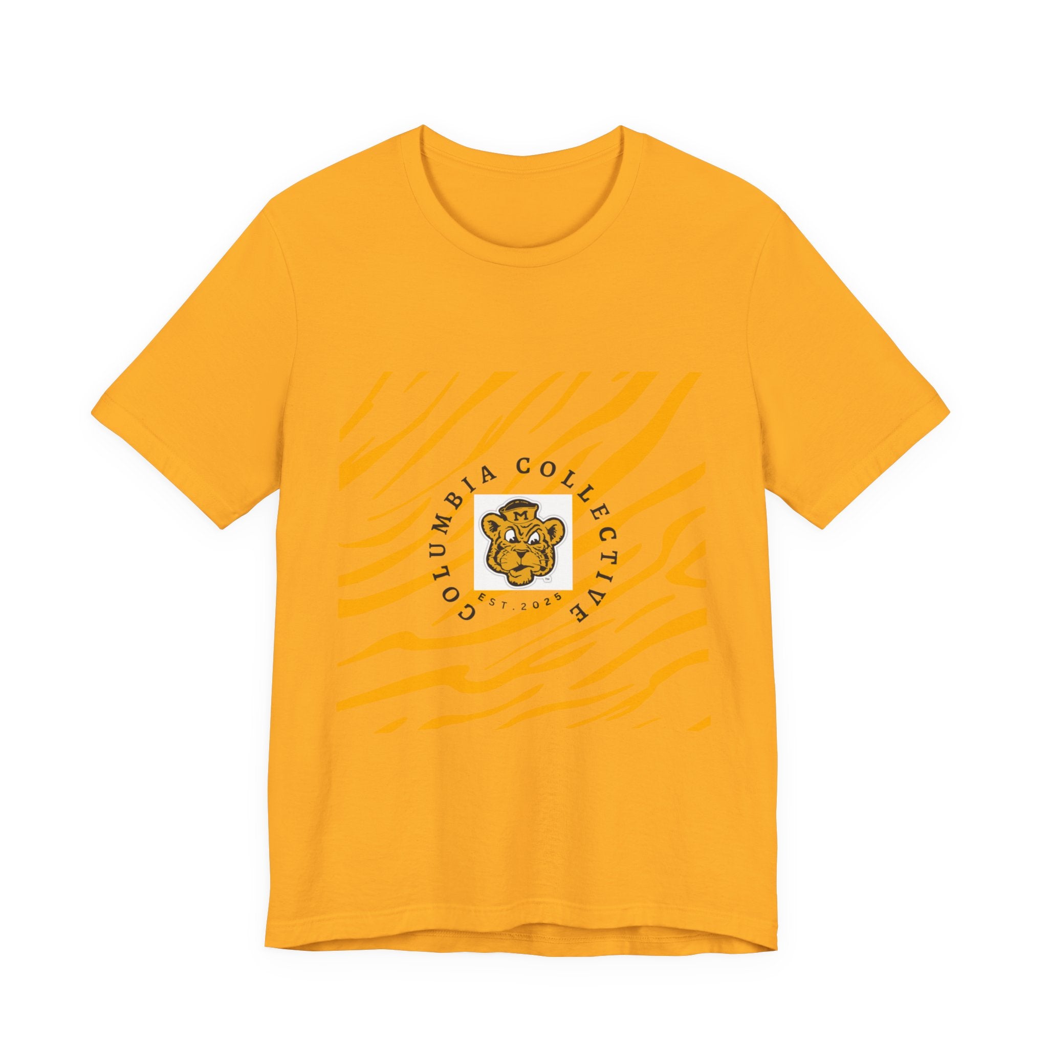 Cute Tiger Graphic Tee, Unisex Short Sleeve Shirt, Animal Lover Gift, Summer Wear, Fun Casual Top, Birthday Present