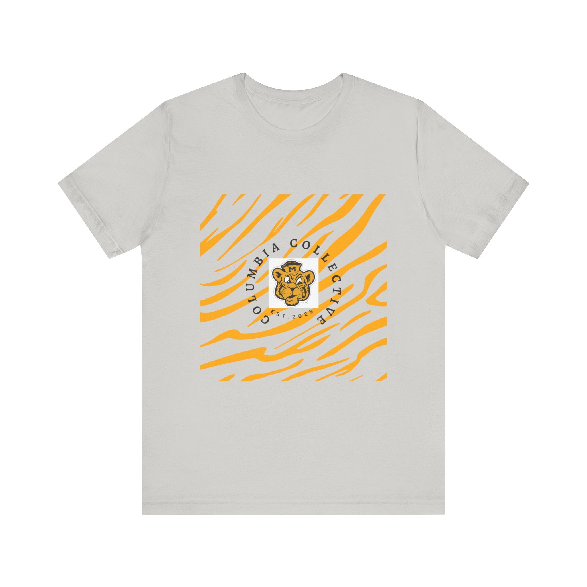 Cute Tiger Graphic Tee, Unisex Short Sleeve Shirt, Animal Lover Gift, Summer Wear, Fun Casual Top, Birthday Present